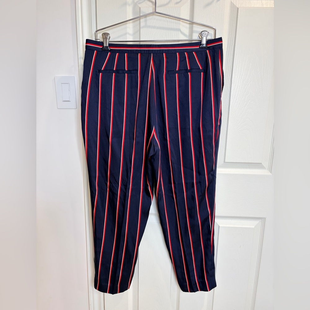 Lauren Ralph Lauren pinstriped lounge pants - Picture 4 of 9